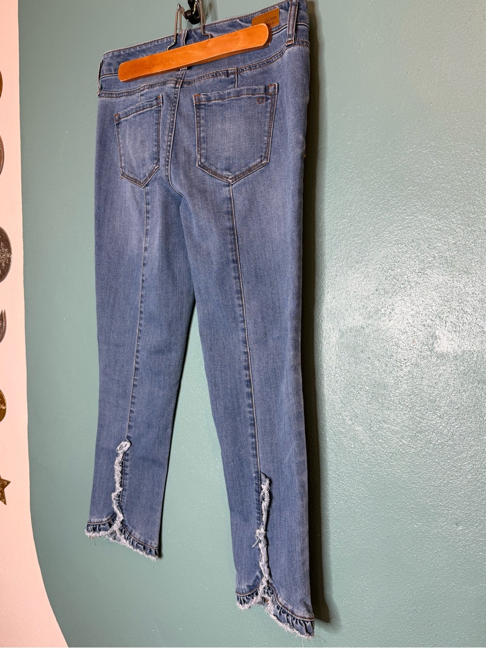 Crown and Ivy Mid-Rise Blue Women’s Jeans with ruffle Hem size 4